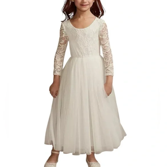 David's Bridal | Dresses | Davids Bridal Scalloped Vback Lace Aline Flower  Girl Dress White Sz 7 Formal | Poshmark